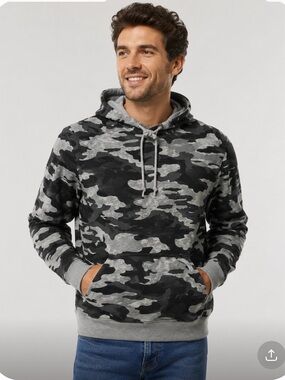 Jackson Hole Men’s Gray/Black/Blue Camo Hooded Sweatshirt Size M NWT